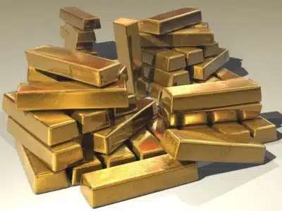 Brasil lidera em reservas de ouro, mas produção cai após combate ao garimpo Brasil lidera em reservas de ouro, mas produção cai após combate ao garimpo