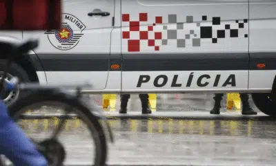 Polícia Militar apura denúncia de agressão a comerciantes no centro de São Paulo Polícia Militar apura denúncia de agressão a comerciantes no centro de São Paulo