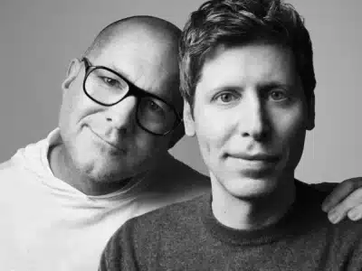 OpenAI e Jony Ive preparam assistente de IA “sem tela” com lançamento previsto para 2026/2027