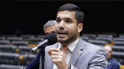 Rio: Governo Declara “Sucesso” em Operação Fatal com Mais de 100 Mortos Rio: Governo Declara “Sucesso” em Operação Fatal com Mais de 100 Mortos