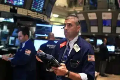Novo modelo desafia bancos e sobe 18% na ação