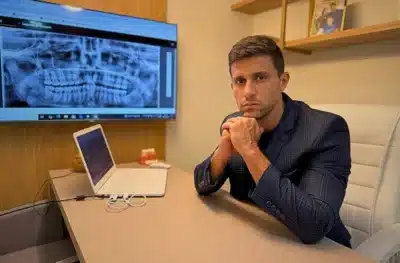 Dentista que começou com R$ 7 mil agora fatura R$ 15 milhões com rede de Leonardo Acioli Dentista que começou com R$ 7 mil agora fatura R$ 15 milhões com rede de Leonardo Acioli