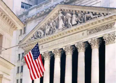 Wall Street se recupera após declarações de Trump sobre China; S&P 500 se mantém estável Wall Street se recupera após declarações de Trump sobre China; S&P 500 se mantém estável