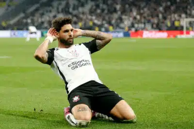 Corinthians vence Mirassol por 3 a 0 e larga na zona de acesso