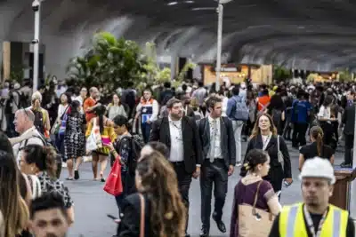 COP30 em Belém: Recorde de Participantes e Ausência Surpreendente dos EUA