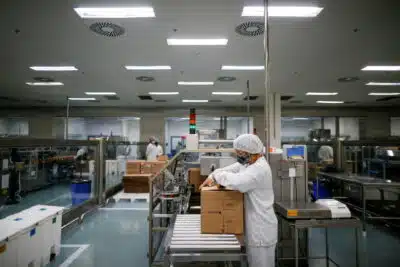 PIB do Brasil Cresce 3,2% em 2023: Dados Finais do IBGE Revelam