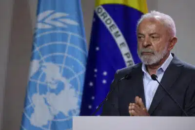 Presidente defende expansão de áreas indígenas no Brasil e Belém