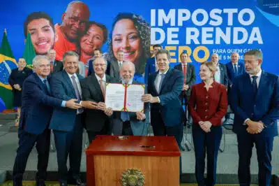 Isenção de Renda: Nova Lei Impacta Milhões e Muda o IR para Sempre!