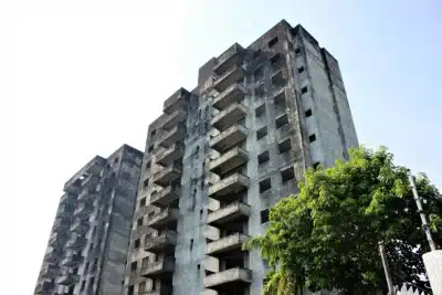 Encol: A Falência que Sacudiu o Brasil e o Legado do Imobiliário