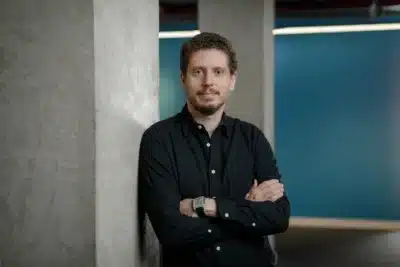 TOTVS e H2R Insights revelam: IA transforma empresas e desafios na adoção