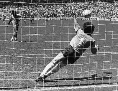 Brasil x França 1986: Drama, Pênaltis e o Fim de uma Era no Futebol!