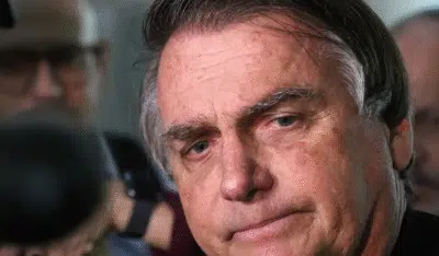 STF Determina Perda do Oficialato de Bolsonaro Após Condenações!