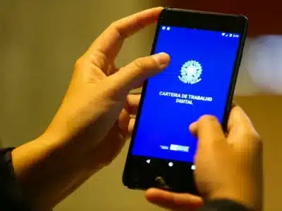 São Paulo: Empregos em Crescimento com 486 Mil Vagas em 2025!