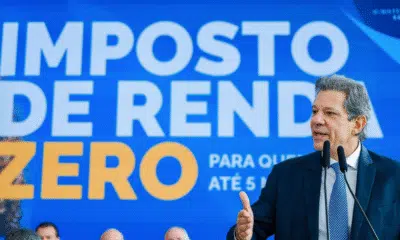 Haddad comemora fim do IR para trabalhadores de baixa renda em lei sancionada