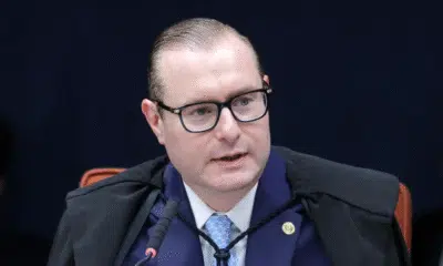 Ministro Autoriza Julgamento de Deputados Acusados de Corrupção e Propina