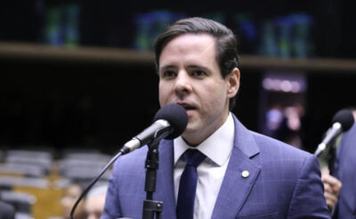 Deputado Valadares propõe revogar resolução que afeta MEI e milhares de brasileiros