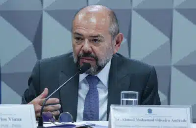 Polícia Federal prende ex-presidentes do INSS em operação anticorrupção