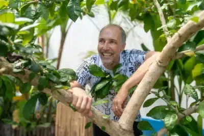 Empreendedor Europeu Cria Negócio Sustentável com Guaraná em Maués