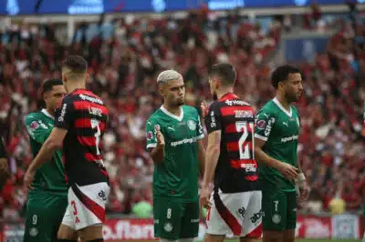 Palmeiras x Flamengo: Debate Acirrado Define Melhores Jogadores na Libertadores 2025!