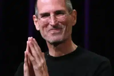 Steve Jobs e a Importância de Pedir Ajuda para Impulsionar sua Carreira