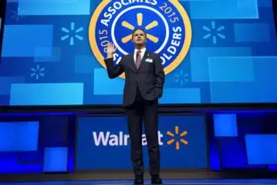 Walmart: CEO Doug McMillon alerta que IA transformará todos os empregos