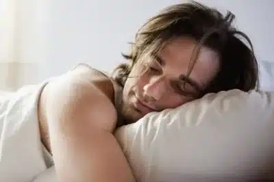 Atleta Serena Williams e LeBron James Priorizam 8 Horas de Sono para Recuperação Física