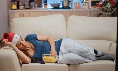 Noite Insone: Cérebro em Overdrive e a Crise de Sono em 2025