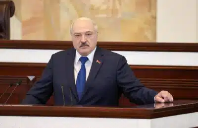Lukashenko Liberta Clareza Política: Indulto a Políticos Antes do Ano Novo!