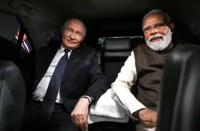 Putin e Modi Buscam Contrapesos à China em Encontro Estratégico na Índia