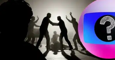 Clima de tensão e violência em velório de ator da Globo no Rio em 2006!