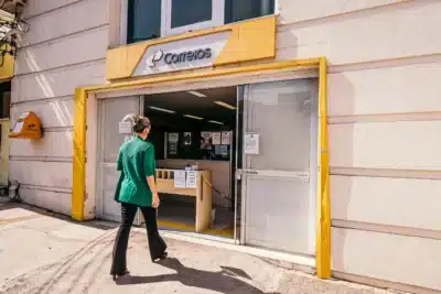 Greve Geral na Estatal: Trabalhadores em Paralisação em Todo o Brasil!