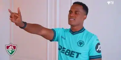 Jhon Arias: Venda Aprovada na Inglaterra por R$137 Milhões e Novo Futuro!