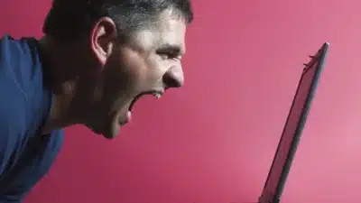 Palavra do Ano da Oxford: “Rage Bait” Revela a Raiva na Internet em 2025