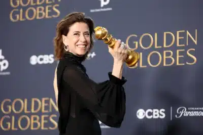 Fernanda Torres faz história e conquista Globo de Ouro com feito inédito!