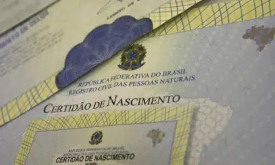 Brasil Alerta: Queda de Nascimento Ameaça Demografia com 5,8% em 2024!