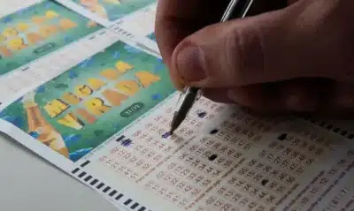 Mega da Virada 2025: R$ 1 Bilhão Premiça! Descubra os Horários e Como Apostar!