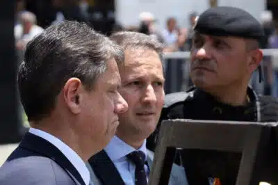 Tarcísio de Freitas Busca Alinhamento Estratégico com Nobel para Reeleição em 2026