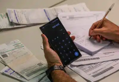 Boleto Falso: Bancos Não São Responsáveis – Atenção ao Conferir Pagamentos!