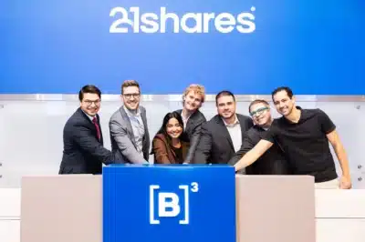 ETFs de Cripto: Economista Revela Impacto e Futuro do Mercado Digital