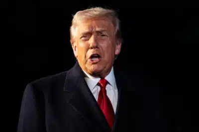 Trump Suspende Ataques à Venezuela em Acordo com Investimento Bilionário!