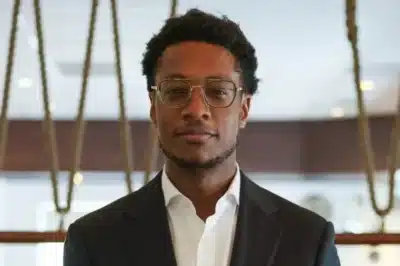 Damola Adamolekun Assume Red Lobster: Estratégia Audaciosa para Recuperação Financeira!