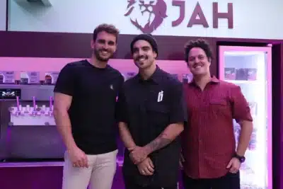 JAH Açaí: Da Resiliência ao Sucesso Global – Expansão Internacional e Crescimento Explosivo!