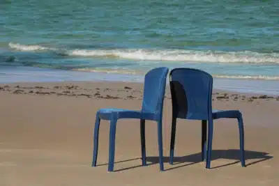 Tramontina Inova com Cadeira Sustentável: Plástico do Mar em Produtos de Alta Qualidade!