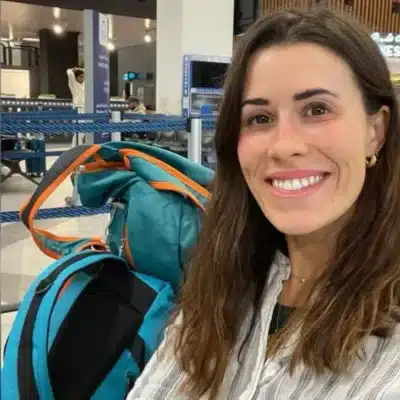 Georgina Welsh abandona carreira milionária e revela o segredo da prosperidade financeira!