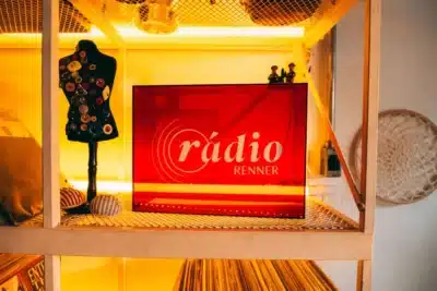 Rádio Renner: Hits e Vibe Autêntica com Pathy DeJesus, Lys Ventura e Mais!