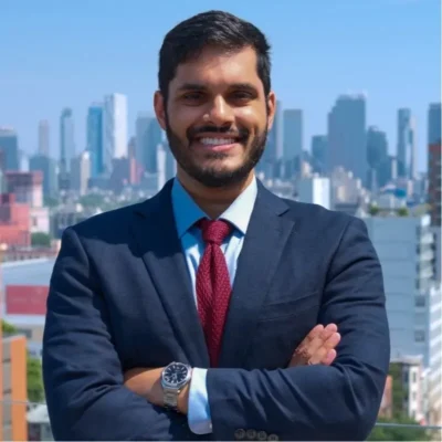 Nabeel Khan: Do Sucesso na Amazon a Empreendedorismo de Sucesso com US$ 666 Mil!