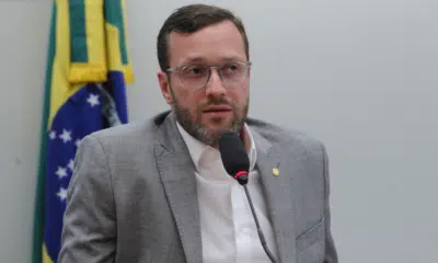 Deputado Barros Pede Esclarecimentos de Vieira e Amorim Sobre Maduro e Crise na Venezuela!
