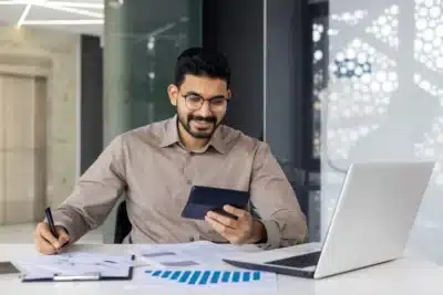 Microempreendedores, corra! Último prazo para voltar ao MEI e manter benefícios em 2026!