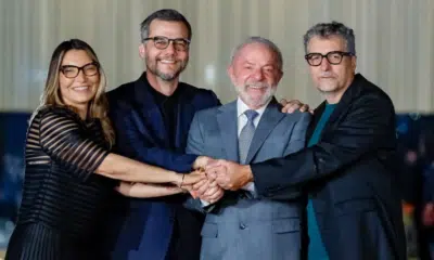 Lula celebra sucesso de “O Agente Secreto” e a força do cinema brasileiro!