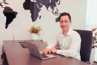 OdontoTop Agressa América Latina: Nova Clínica no Paraguai e Expansão Global!